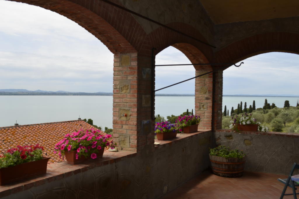 Вилла Fattoria Il Poggio Сан-Феличано Номер фото